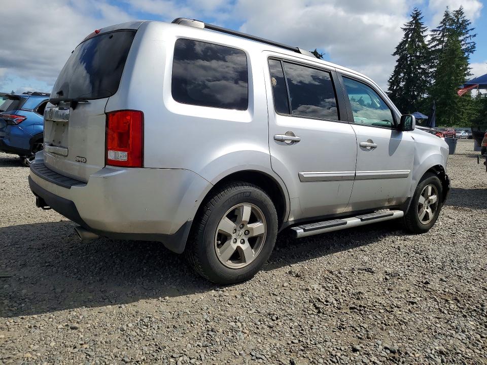 55197506 :رقم المزاد ، 5FNYF4H61BB002068 vin ، 2011 Honda Pilot مزاد بيع