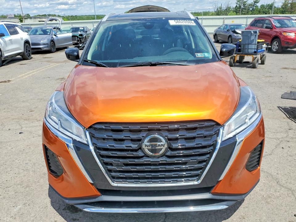 58020986 :رقم المزاد ، 3N1CP5CV7ML470583 vin ، 2021 Nissan Kicks مزاد بيع