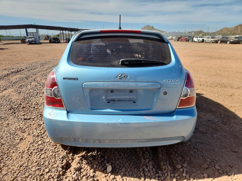 2010 Hyundai Accent მანქანა იყიდება აუქციონზე, vin: KMHCM3AC1AU180431, აუქციონის ნომერი: 57238086