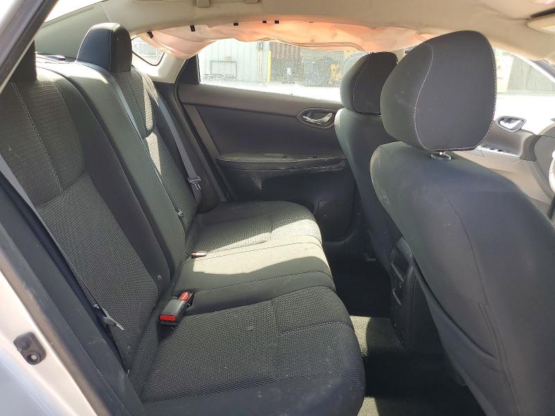 Продаж на аукціоні авто 2018 Nissan Sentra, vin: 3N1AB7AP9JY299288, номер лоту: 58989046