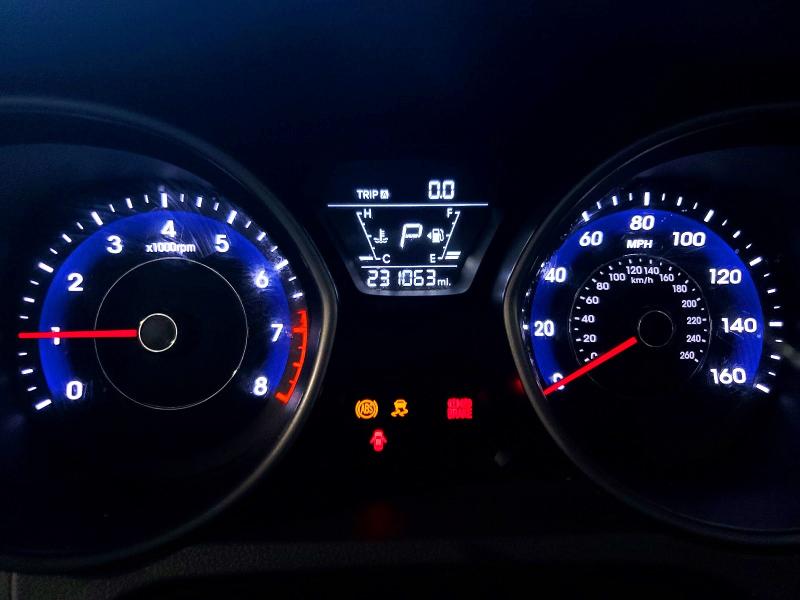 57764836 :رقم المزاد ، 5NPDH4AE7GH766042 vin ، 2016 Hyundai Elantra مزاد بيع