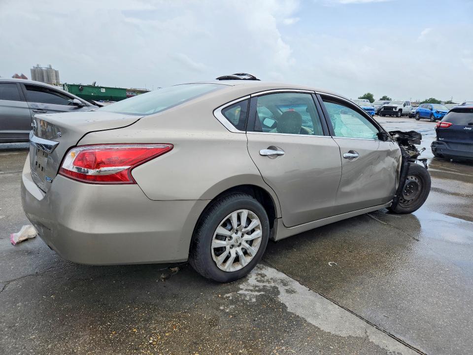 2013 Nissan Altima მანქანა იყიდება აუქციონზე, vin: 1N4AL3AP6DN580250, აუქციონის ნომერი: 57700106