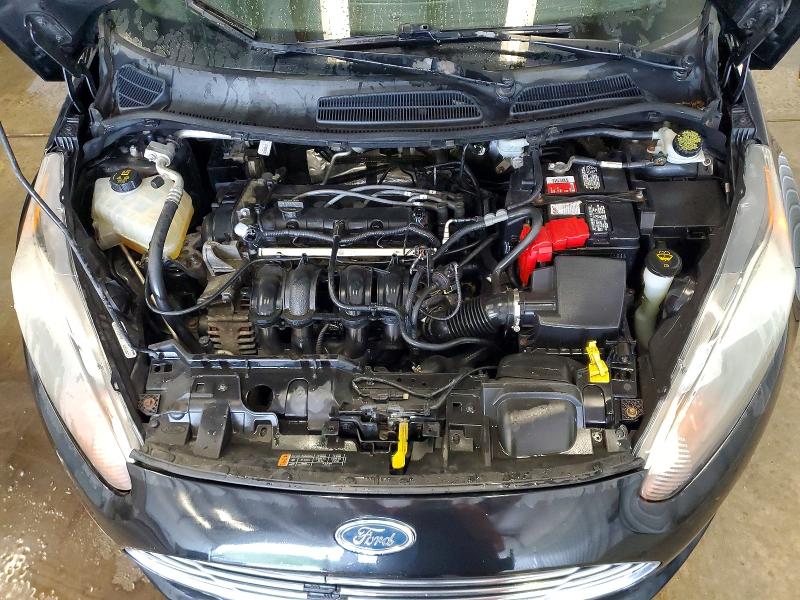 57951906 :رقم المزاد ، 3FADP4AJ9FM158117 vin ، 2015 Ford Fiesta مزاد بيع