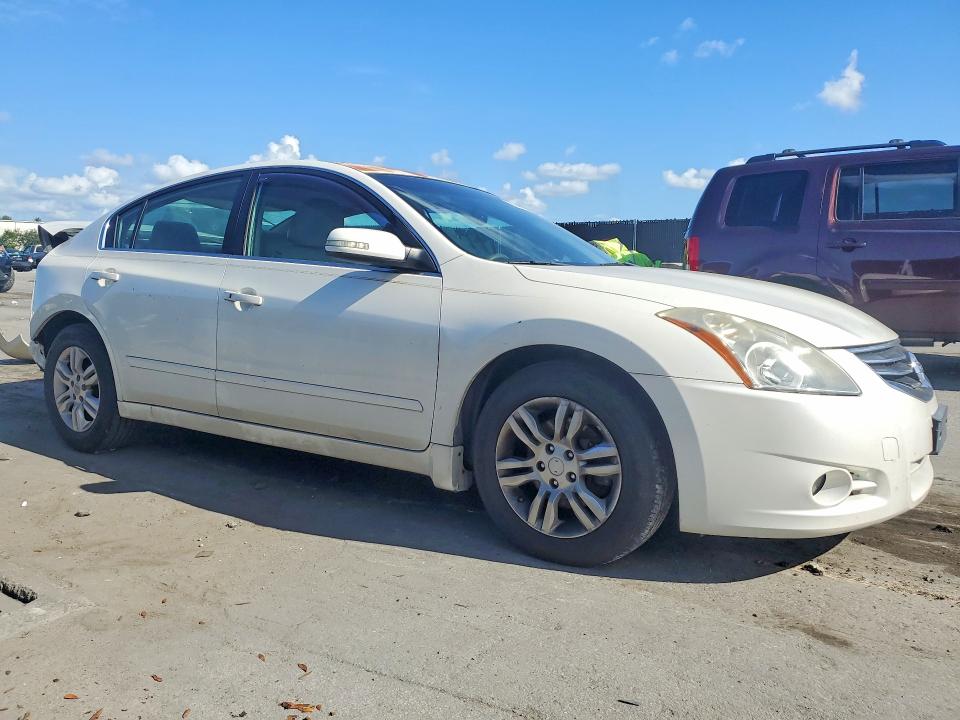 56395226 :رقم المزاد ، 1N4AL2AP0BN454361 vin ، 2011 Nissan Altima مزاد بيع