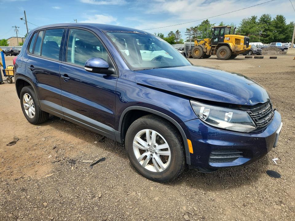 2012 Volkswagen Tiguan მანქანა იყიდება აუქციონზე, vin: WVGBV7AXXCW611178, აუქციონის ნომერი: 56073946