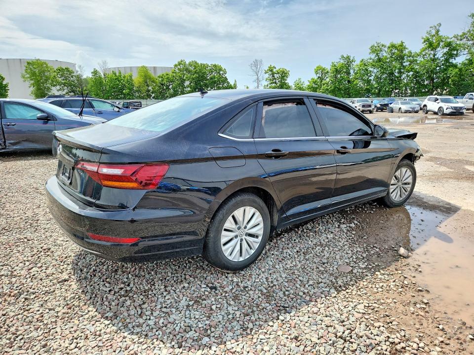 56710836 :رقم المزاد ، 3VWC57BU9KM141654 vin ، 2019 Volkswagen Jetta مزاد بيع