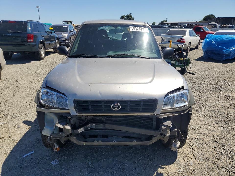 56123796 :رقم المزاد ، JT3GP10VXY0049881 vin ، 2000 Toyota Rav4 مزاد بيع