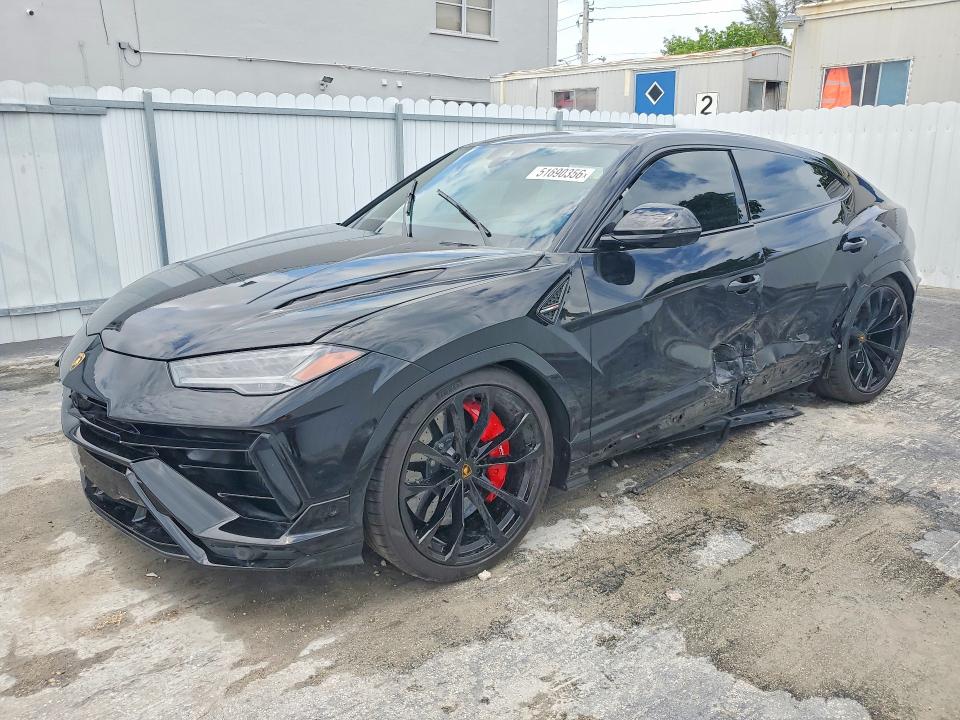 51690356 :رقم المزاد ، ZPBCB3ZL4PLA26818 vin ، 2023 Lamborghini Urus مزاد بيع