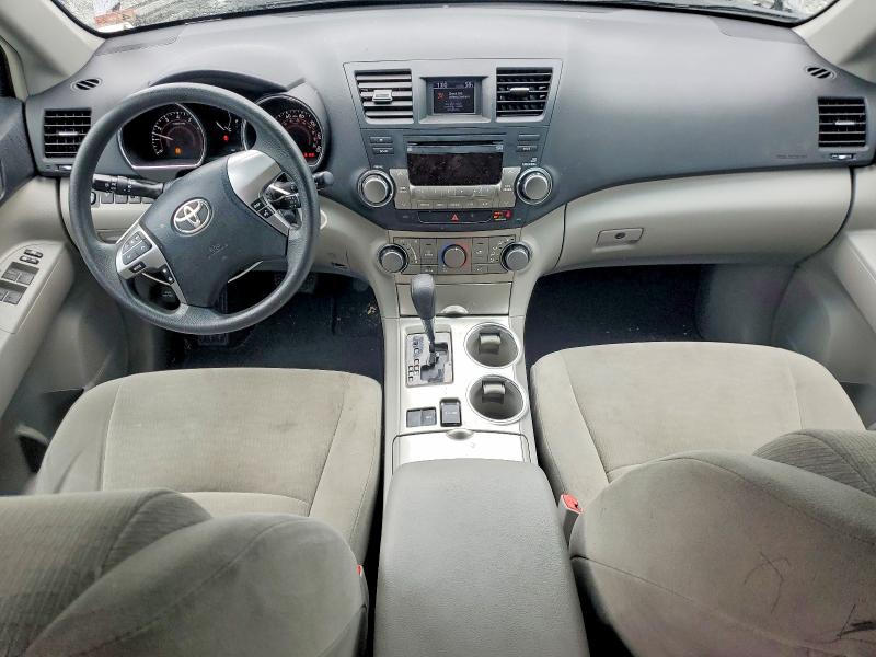 55986476 :رقم المزاد ، 5TDZA3EHXBS010846 vin ، 2011 Toyota Highlander مزاد بيع