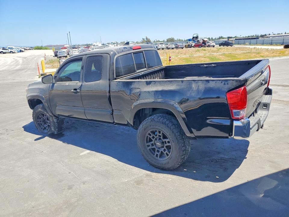 2017 Toyota Tacoma მანქანა იყიდება აუქციონზე, vin: 5TFSZ5AN1HX108751, აუქციონის ნომერი: 57972826