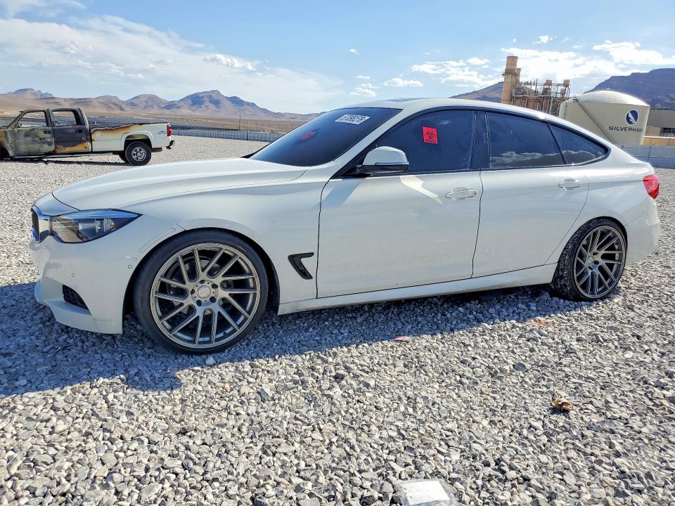 57098276 :رقم المزاد ، WBA3X5C51FD561058 vin ، 2015 Bmw 328 مزاد بيع