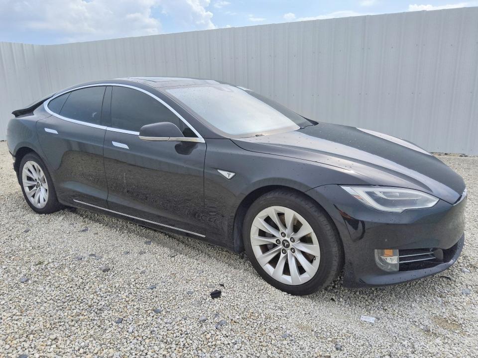 2016 Tesla Model S მანქანა იყიდება აუქციონზე, vin: 5YJSA1E11GF158730, აუქციონის ნომერი: 55977886