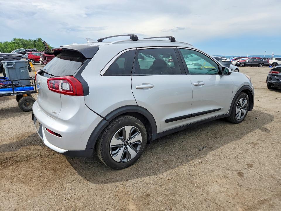 57849906 :رقم المزاد ، KNDCB3LC8K5217395 vin ، 2019 Kia Niro مزاد بيع