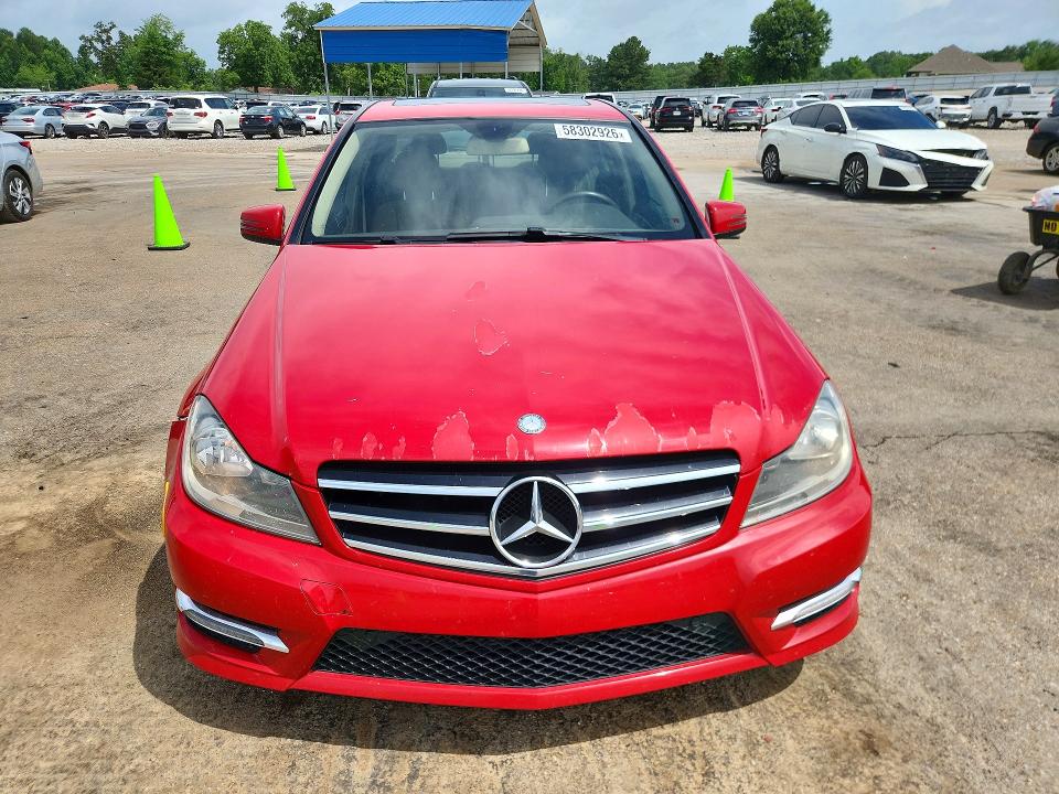 Продажа на аукционе авто 2014 Mercedes-benz C, vin: WDDGF4HB5EA959377, номер лота: 58302926