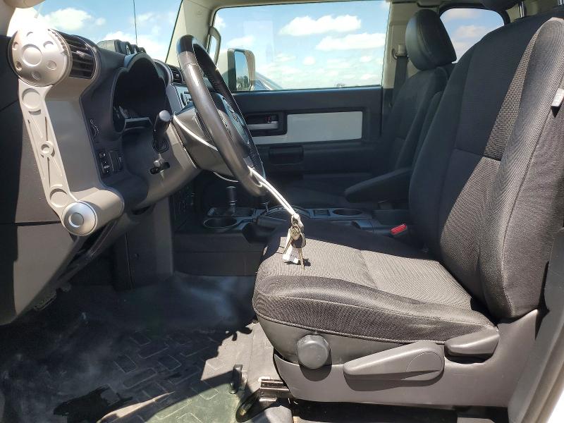 2010 Toyota Fj Cruiser მანქანა იყიდება აუქციონზე, vin: JTEBU4BF8AK090148, აუქციონის ნომერი: 57921606