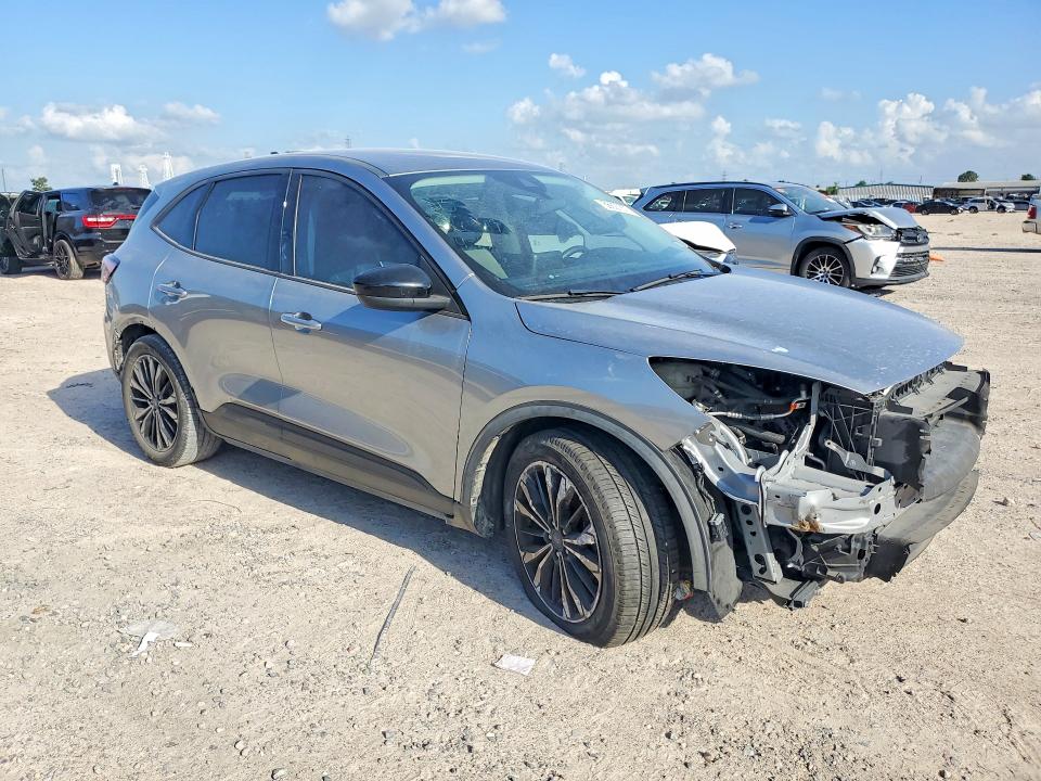Продажа на аукционе авто 2022 Ford Escape, vin: 1FMCU0G64NUB45629, номер лота: 56627876