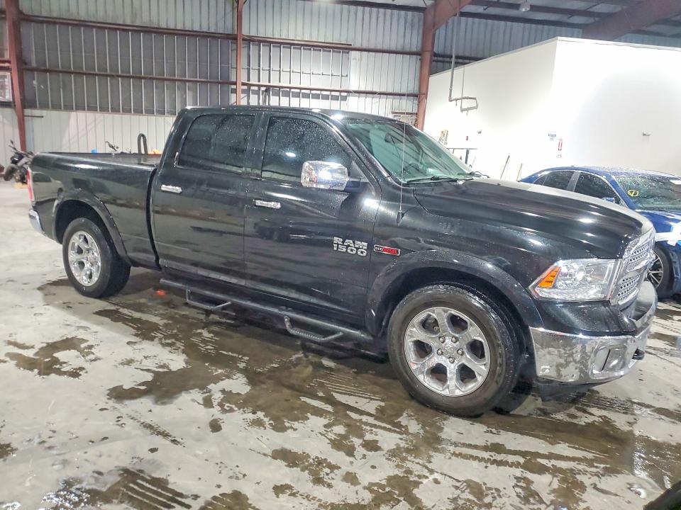 59630636 :رقم المزاد ، 1C6RR7VM2JS293544 vin ، 2018 Ram 1500 مزاد بيع