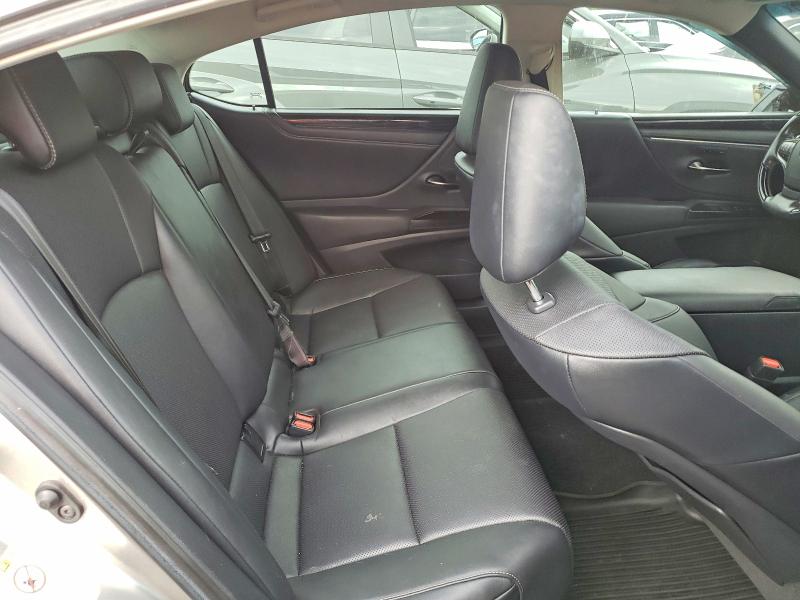 2019 Lexus Es მანქანა იყიდება აუქციონზე, vin: 58ABZ1B16KU038410, აუქციონის ნომერი: 58749406