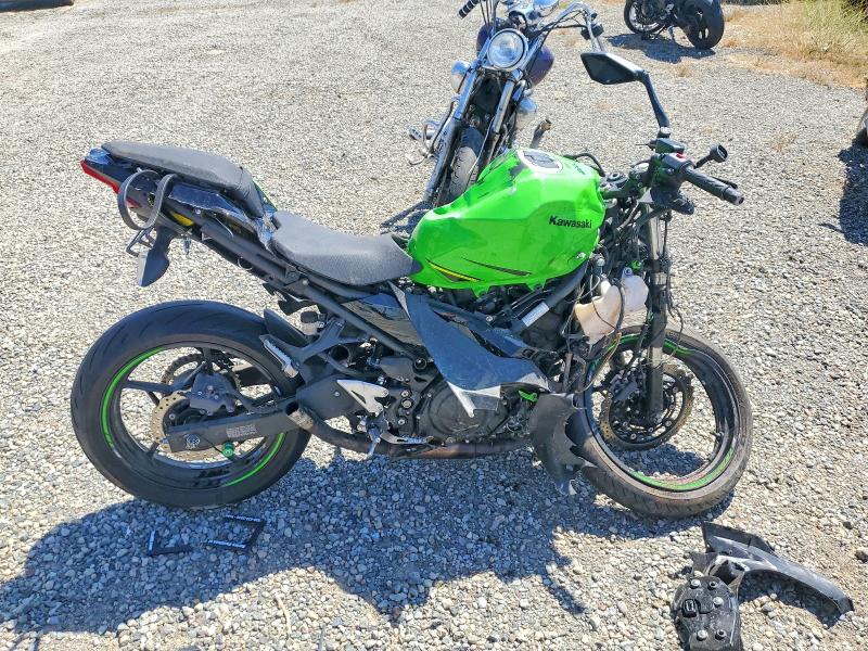 58868676 :رقم المزاد ، JKAEXKG16JDA08364 vin ، 2018 Kawasaki Ex400 مزاد بيع