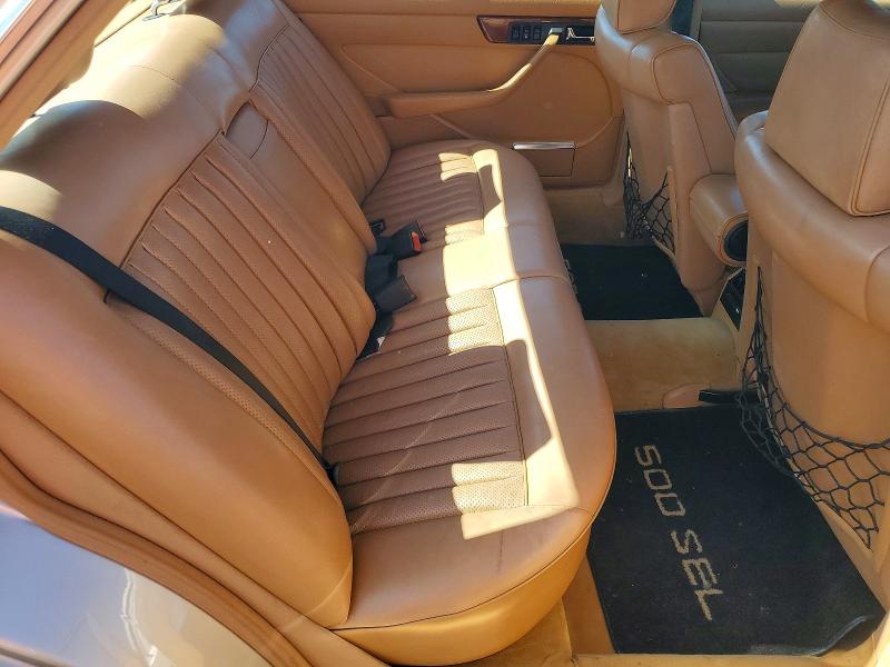 56853546 :رقم المزاد ، WDBCA37D0FA184197 vin ، 1985 Mercedes-benz 500 مزاد بيع