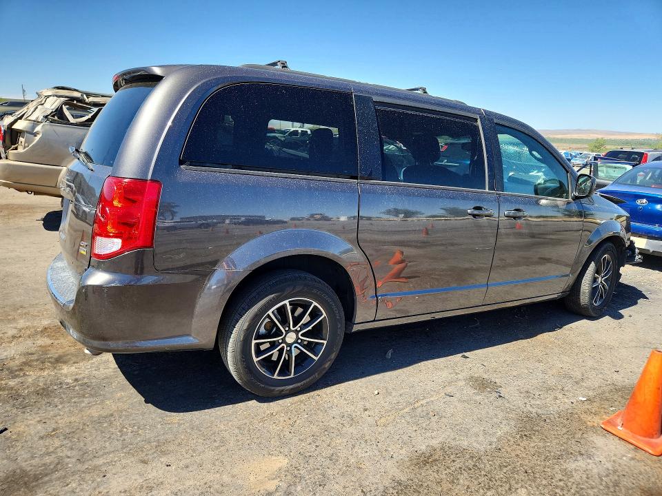 2018 Dodge Grand Caravan მანქანა იყიდება აუქციონზე, vin: 2C4RDGEGXJR203107, აუქციონის ნომერი: 56738546