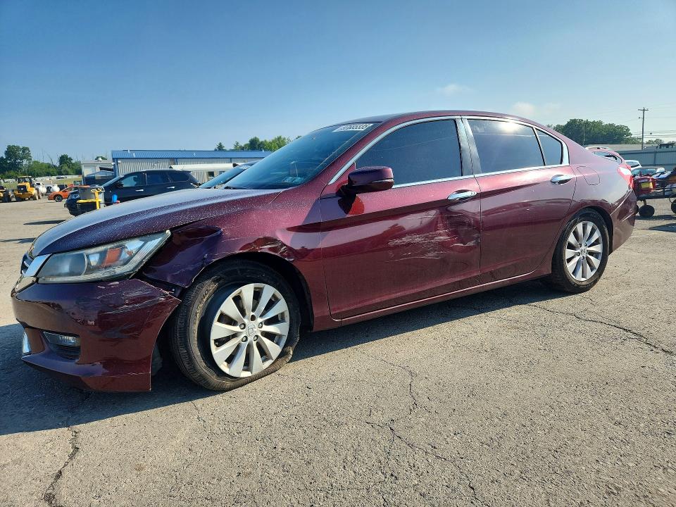 Продажа на аукционе авто 2015 Honda Accord, vin: 1HGCR2F85FA075051, номер лота: 97685335