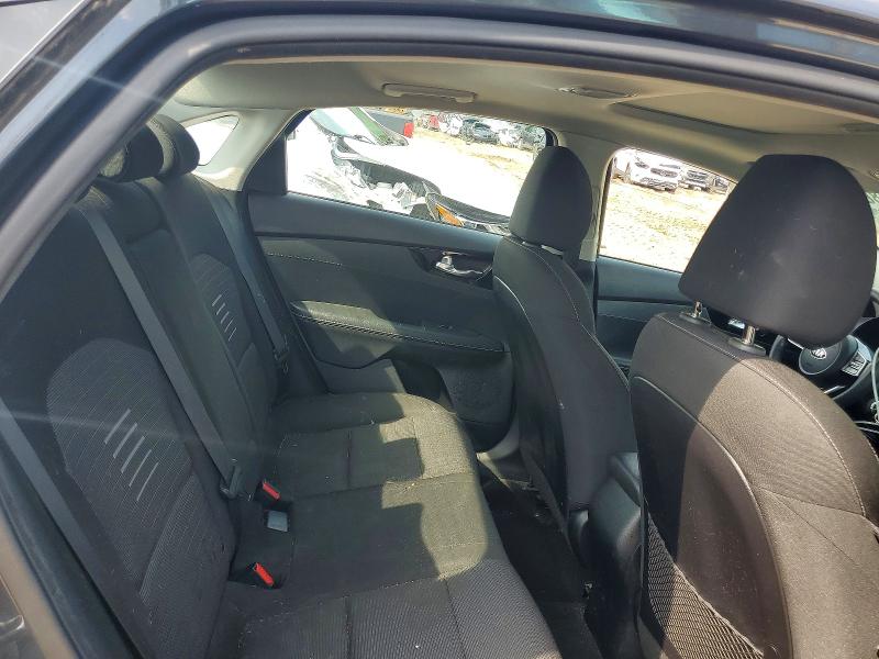 57153806 :رقم المزاد ، 3KPF34AD2KE025714 vin ، 2019 Kia Forte مزاد بيع