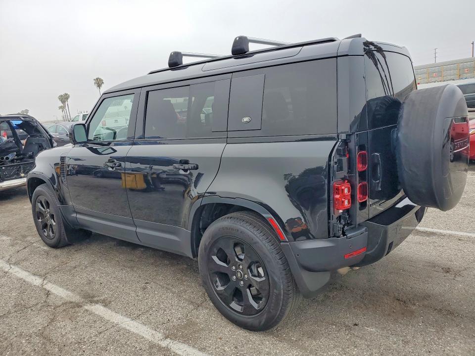 56087116 :رقم المزاد ، SALE9EEU3L2021298 vin ، 2020 Land Rover Defender مزاد بيع