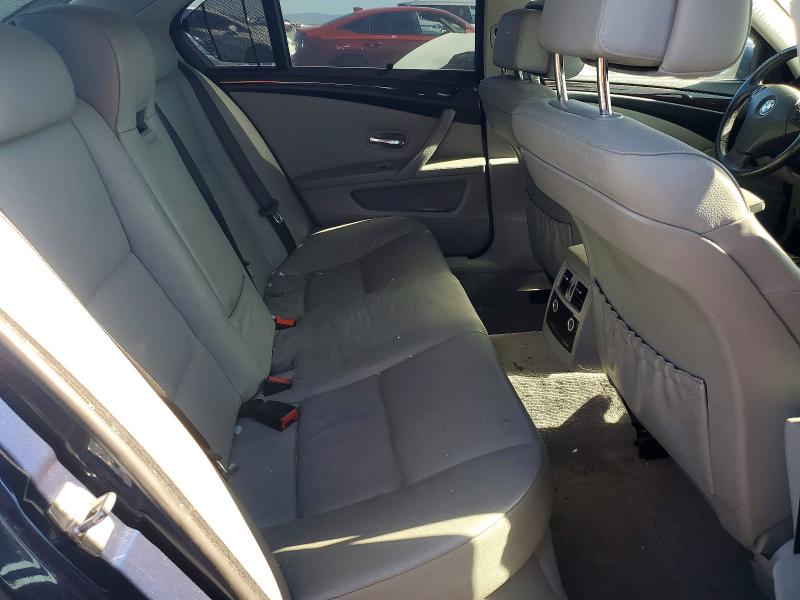 55984766 :رقم المزاد ، WBANU5C51AC442717 vin ، 2010 Bmw 528 مزاد بيع