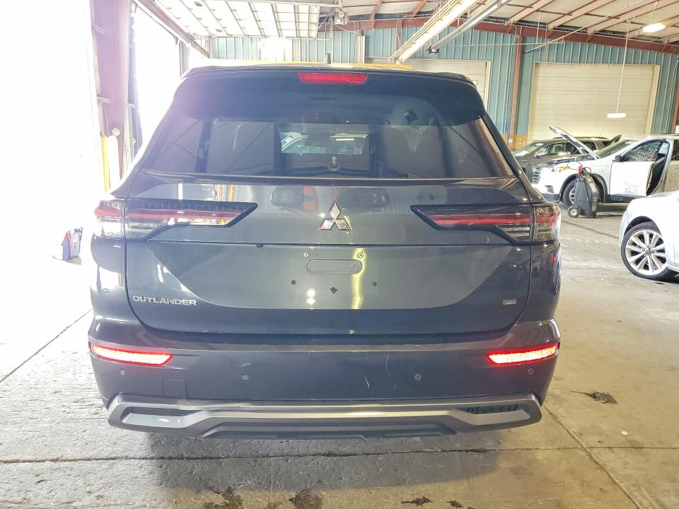 2025 Mitsubishi Outlander მანქანა იყიდება აუქციონზე, vin: JA4J3VA88SZ016338, აუქციონის ნომერი: 56354096