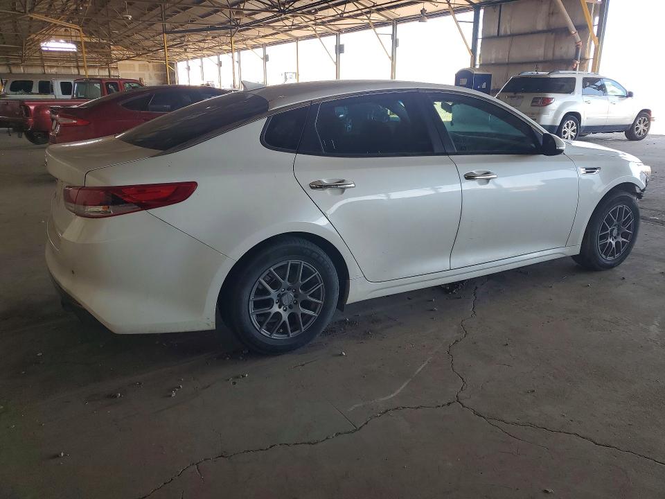 Продажа на аукционе авто 2018 Kia Optima, vin: KNAGT4L33J5216509, номер лота: 57408926