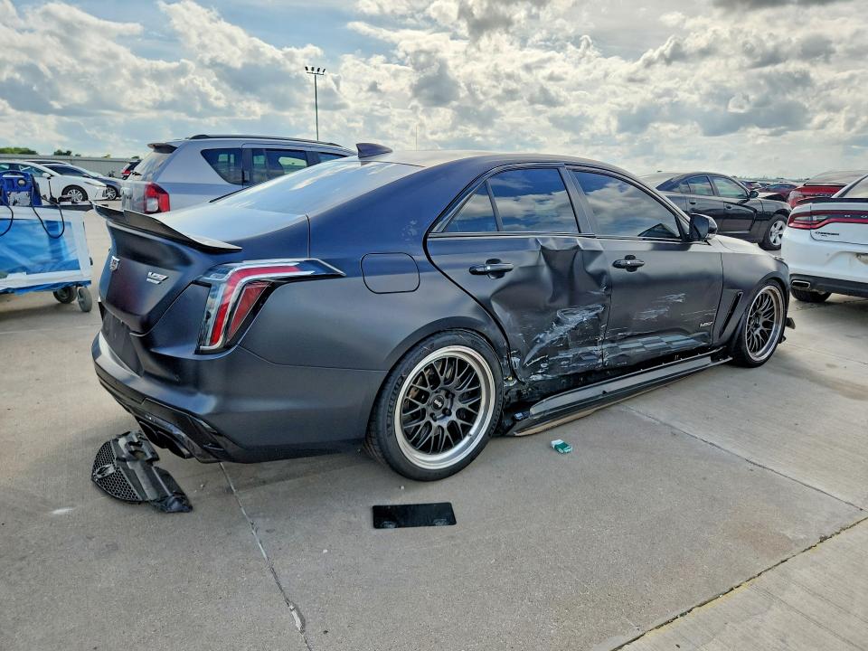 56840626 :رقم المزاد ، 1G6DL5RP8P0566037 vin ، 2023 Cadillac Ct4-v مزاد بيع