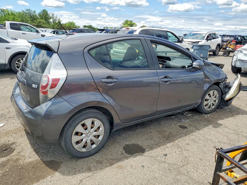2013 Toyota Prius C მანქანა იყიდება აუქციონზე, vin: JTDKDTB35D1043092, აუქციონის ნომერი: 56408636