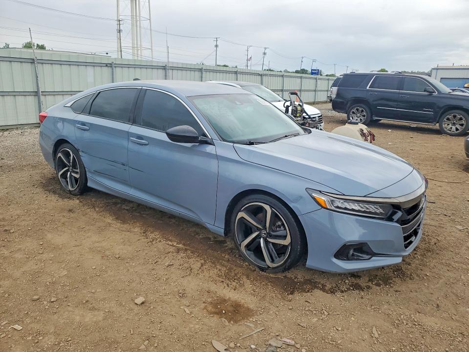 55590756 :رقم المزاد ، 1HGCV1F32NA083763 vin ، 2022 Honda Accord مزاد بيع