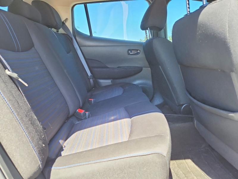 57367536 :رقم المزاد ، 1N4AZ1BV3NC551589 vin ، 2022 Nissan Leaf مزاد بيع