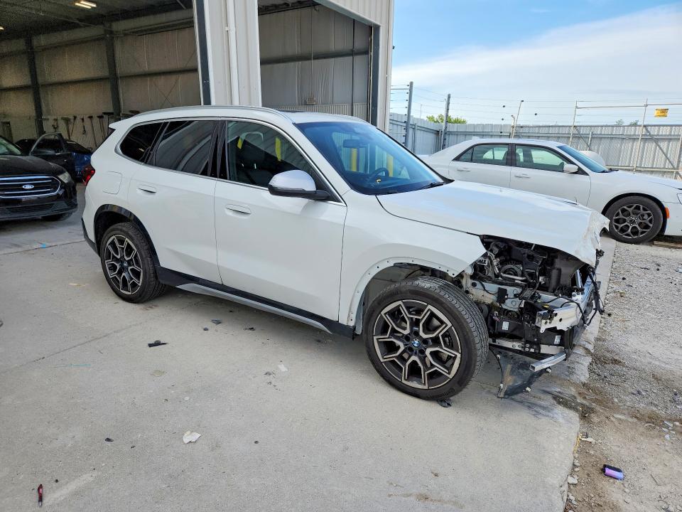 58251336 :رقم المزاد ، WBX73EF02R5Y50256 vin ، 2024 Bmw X1 مزاد بيع