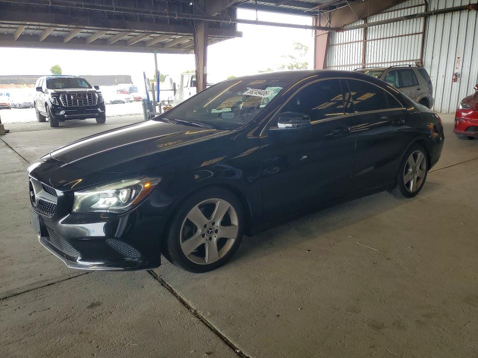 58249406 :رقم المزاد ، WDDSJ4EB2JN547322 vin ، 2018 Mercedes-benz Cla مزاد بيع