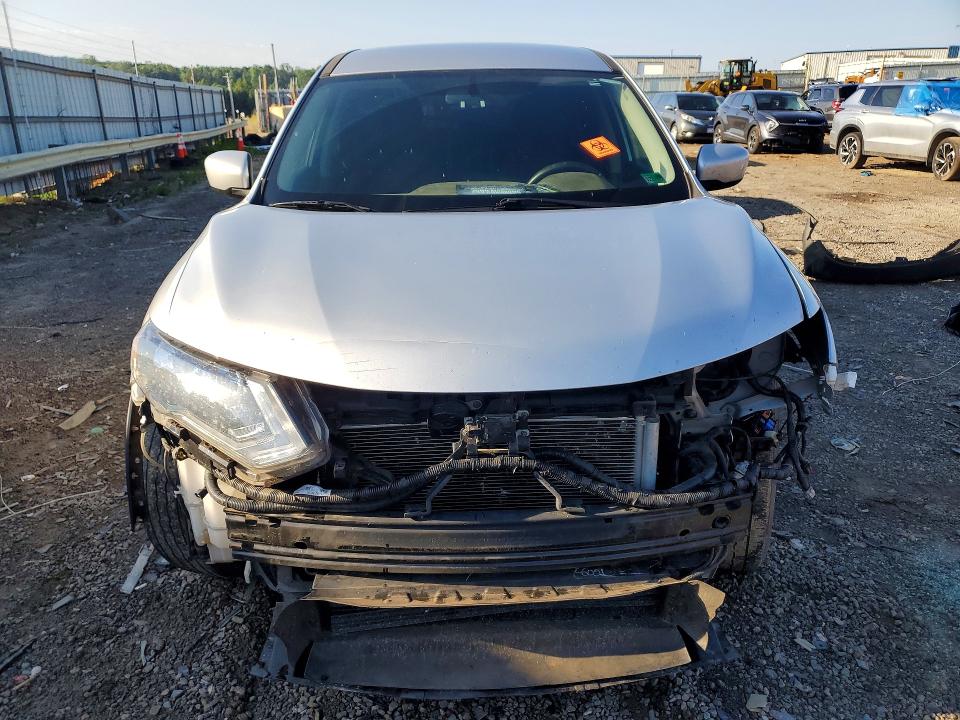 2018 Nissan Rogue მანქანა იყიდება აუქციონზე, vin: 5N1AT2MV5JC791571, აუქციონის ნომერი: 56301016