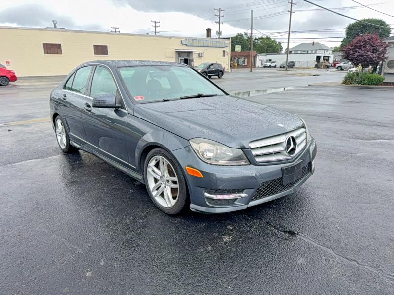 Auction sale of the 2013 Mercedes-benz C, vin: WDDGF8AB0DA831516, lot number: 58789256