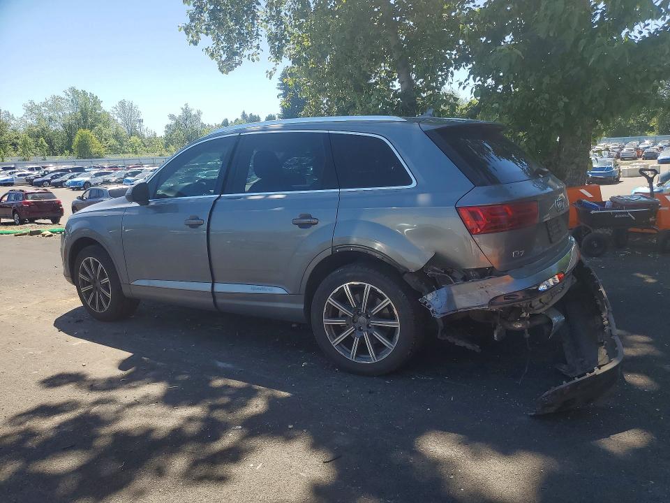 Продажа на аукционе авто 2017 Audi Q7, vin: WA1LHAF70HD046474, номер лота: 57923606