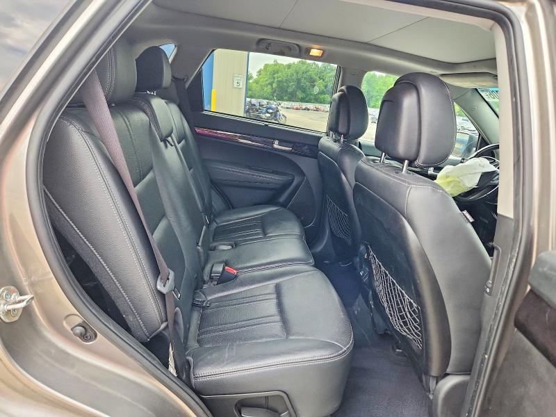 58804206 :رقم المزاد ، 5XYKWDA70EG465938 vin ، 2014 Kia Sorento مزاد بيع