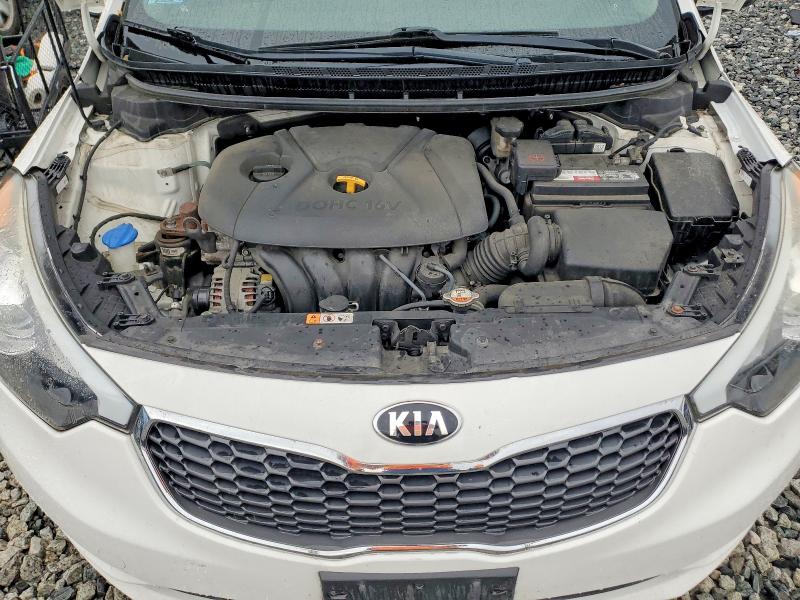 58052126 :رقم المزاد ، KNAFK4A62G5615786 vin ، 2016 Kia Forte مزاد بيع