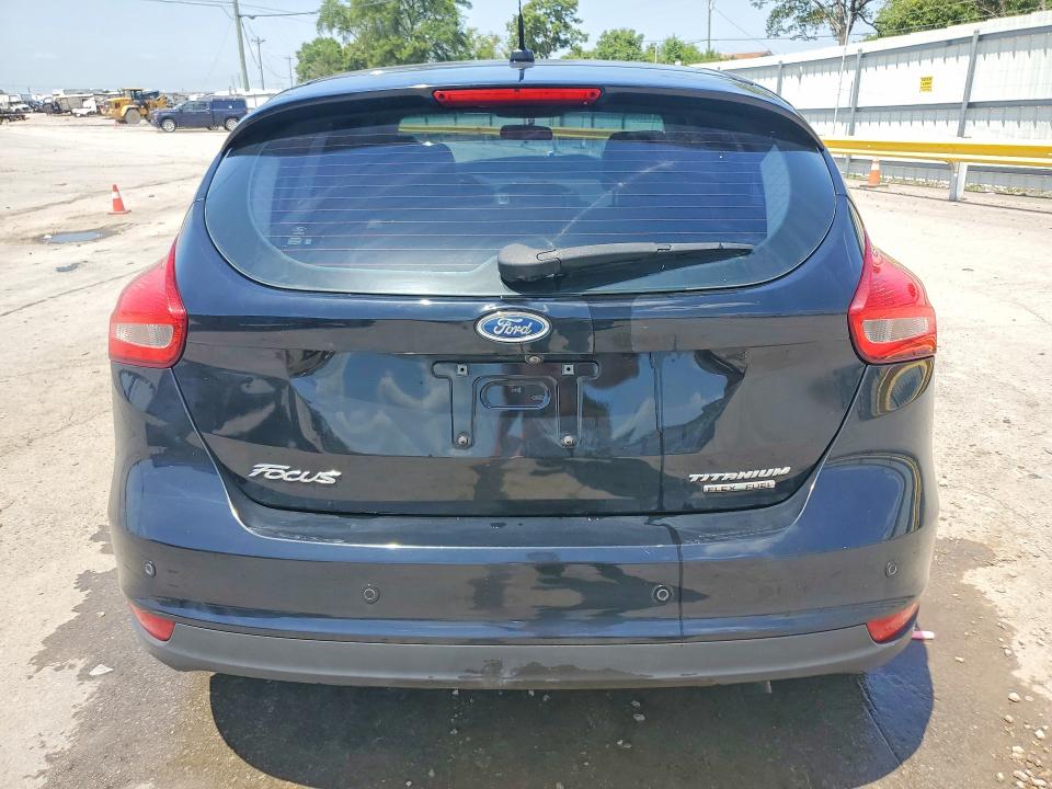 59288226 :رقم المزاد ، 1FADP3N2XGL286110 vin ، 2016 Ford Focus مزاد بيع