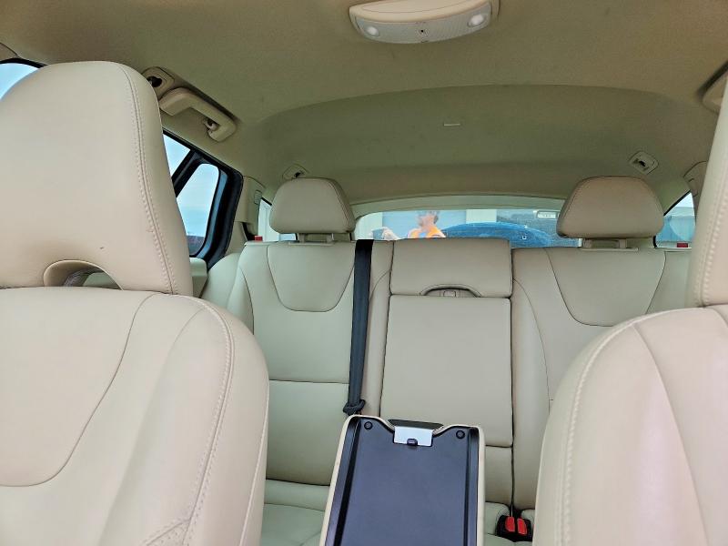58130366 :رقم المزاد ، YV140MEK7F1258712 vin ، 2015 Volvo V60 مزاد بيع
