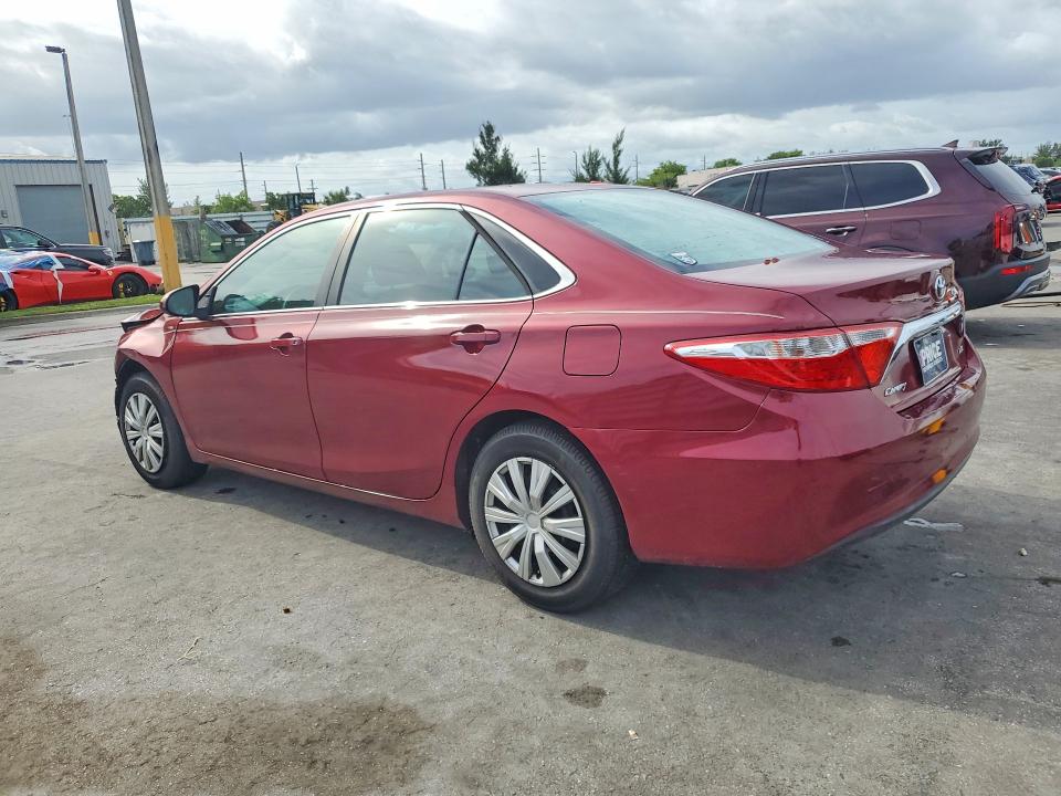 56244366 :رقم المزاد ، 4T1BF1FK7GU537775 vin ، 2016 Toyota Camry مزاد بيع