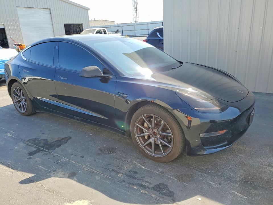 Продажа на аукционе авто 2019 Tesla Model 3, vin: 5YJ3E1EBXKF384243, номер лота: 59344276