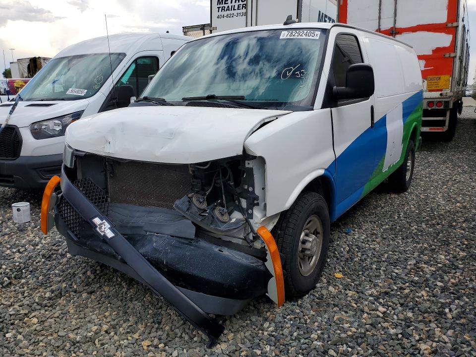 2018 Chevrolet Express G2500 მანქანა იყიდება აუქციონზე, vin: 1GCWGAFPXJ1172449, აუქციონის ნომერი: 78292405