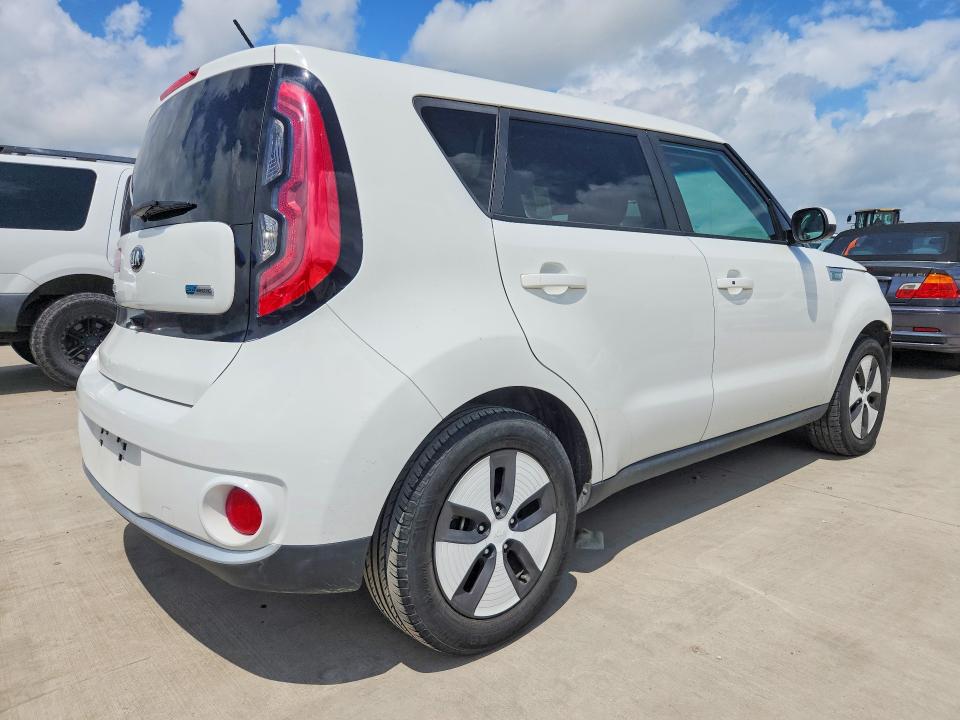2017 Kia Soul Ev მანქანა იყიდება აუქციონზე, vin: KNDJP3AE8H7021306, აუქციონის ნომერი: 55657296