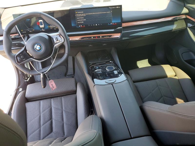 57776796 :رقم المزاد ، WBY33FK05RCT06254 vin ، 2024 Bmw I5 مزاد بيع