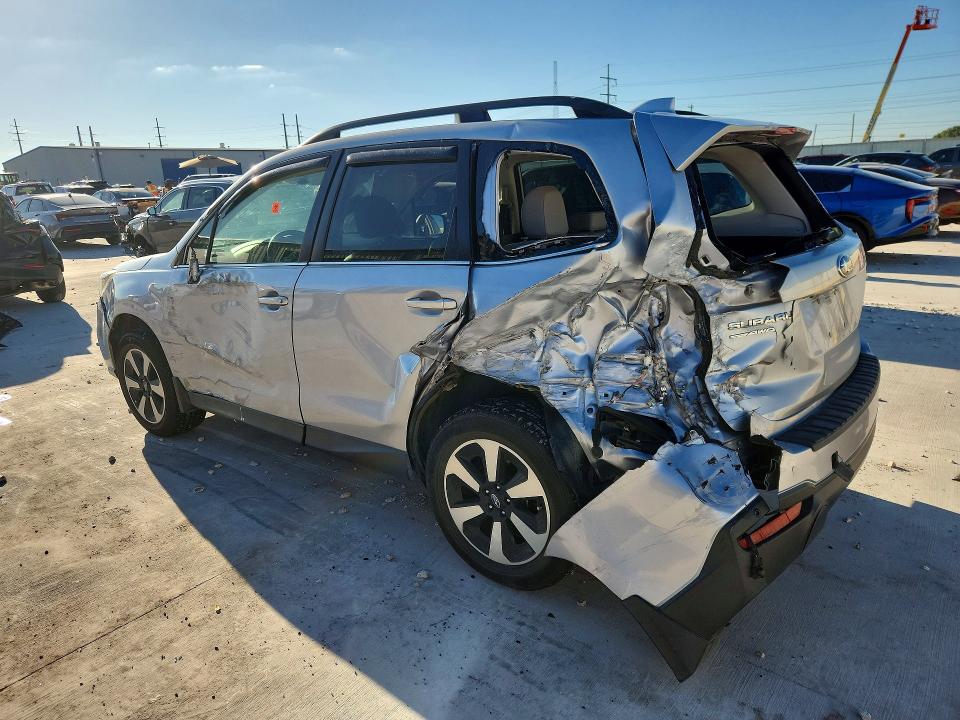 Продаж на аукціоні авто 2017 Subaru Forester, vin: JF2SJARC5HH507838, номер лоту: 57592736